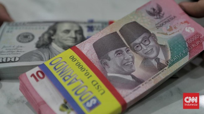 Rupiah Unjuk Gigi ke Rp17.708 per Dolar AS Senin Sore